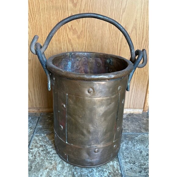 19th Century Copper Firewood Bucket Cauldron With Handle 11 1/4" Tall - Picture 1 of 10